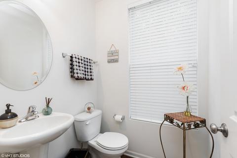 3623 Hyde Park Ct, Elgin, IL 60124 photo 4