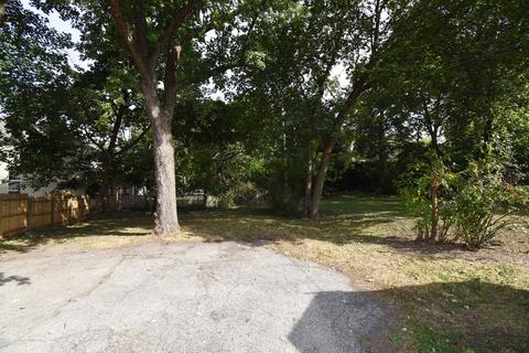 313 E State St, Geneva, IL 60134 photo 24