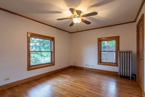 4 S Crystal St, Elgin, IL 60123 photo 9
