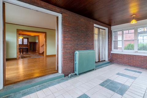 4 S Crystal St, Elgin, IL 60123 photo 7