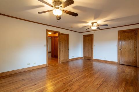 4 S Crystal St, Elgin, IL 60123 photo 8