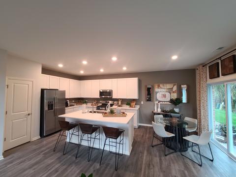 1214 Draper Rd, Mchenry, IL 60050 photo 6
