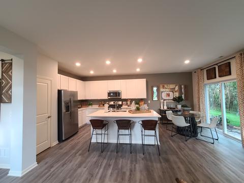 1214 Draper Rd, Mchenry, IL 60050 photo 7