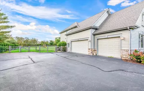 3209 Prairie View Rd, Mchenry, IL 60050 photo 14