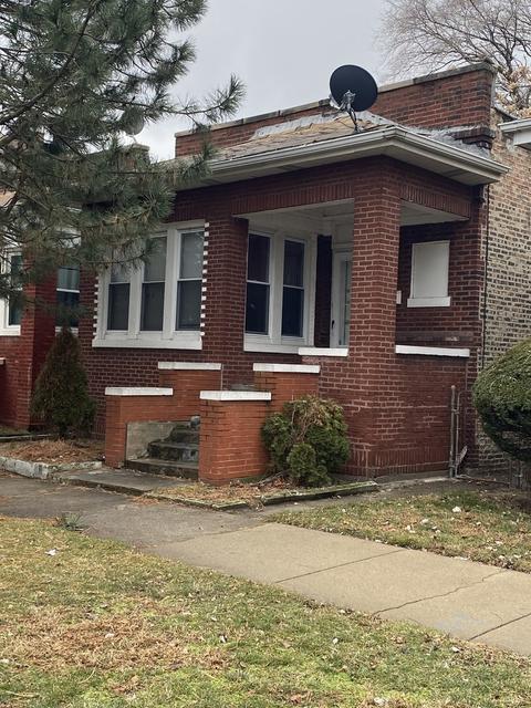 7632 S Rhodes Ave, Chicago, IL 60619 photo 2