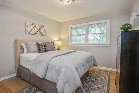 209 S Mill Rd, Addison, IL 60101 photo 10