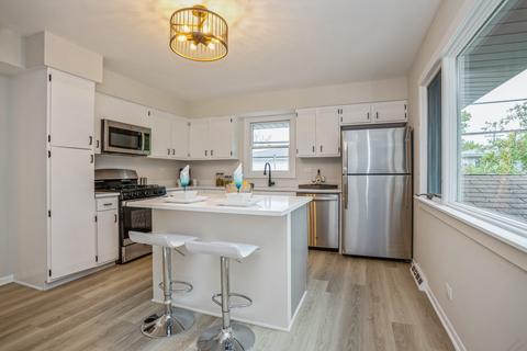 209 S Mill Rd, Addison, IL 60101 photo 5