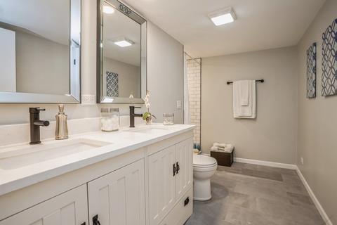 209 S Mill Rd, Addison, IL 60101 photo 14