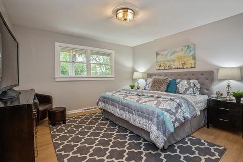 209 S Mill Rd, Addison, IL 60101 photo 9