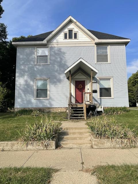 907 N State St, Champaign, IL 61822 photo 1