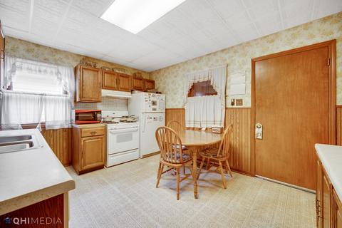813 Beloit Ave, Forest Park, IL 60130 photo 8