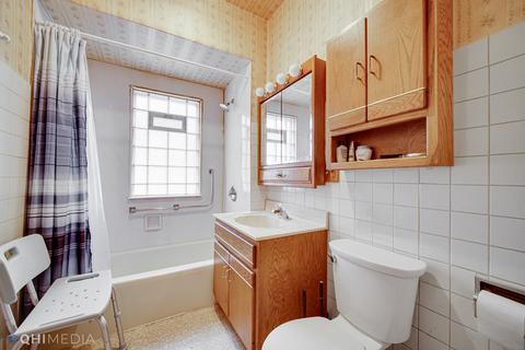 813 Beloit Ave, Forest Park, IL 60130 photo 15