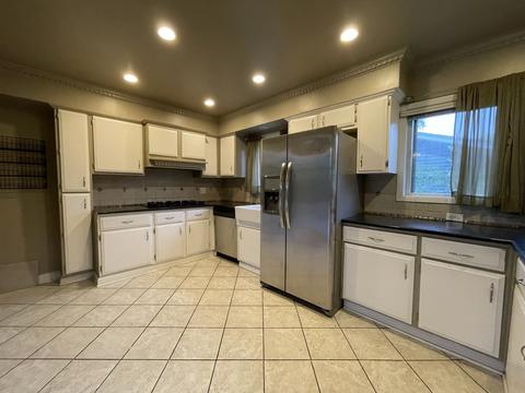 730 E Baldwin Rd, Palatine, IL 60074 photo 8