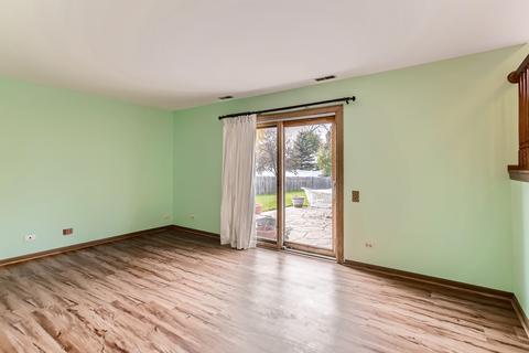 1935 Gleneagle Cir, Elgin, IL 60123 photo 16