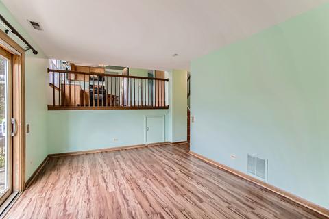 1935 Gleneagle Cir, Elgin, IL 60123 photo 14