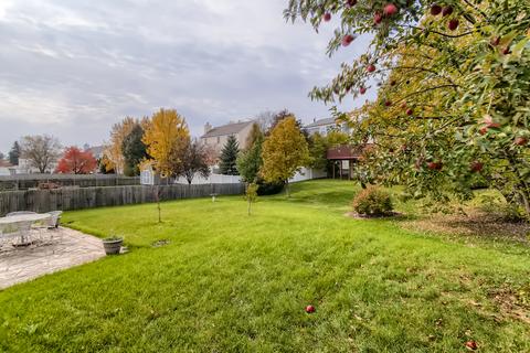 1935 Gleneagle Cir, Elgin, IL 60123 photo 26