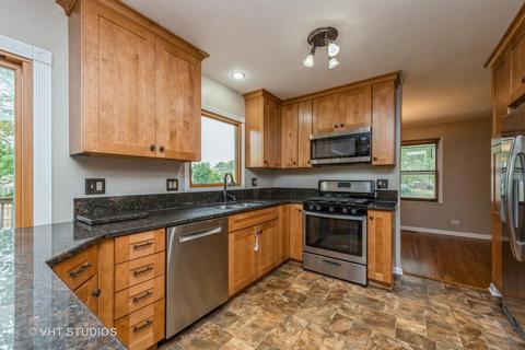 1440 N Parkview Ter, Algonquin, IL 60102 photo 6