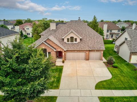 12943 Skyline Dr, Plainfield, IL 60585 photo 2