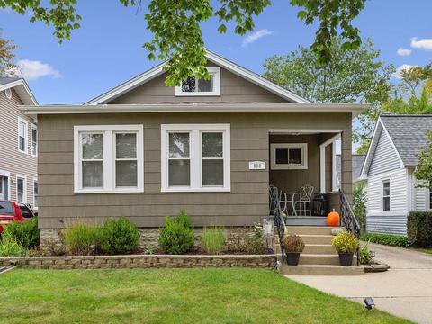 930 Greenview Ave, Des Plaines, IL 60016 photo 1