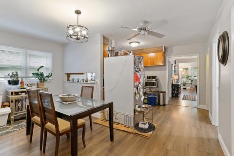 930 Greenview Ave, Des Plaines, IL 60016 photo 6