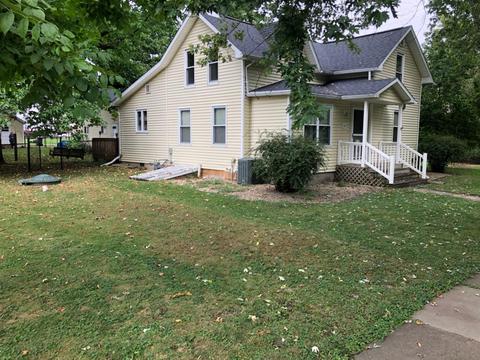 105 S Adams St, Philo, IL 61864 photo 1