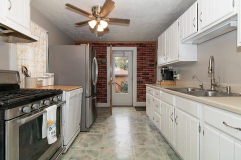 507 E Cherry St, Le Roy, IL 61752 photo 16