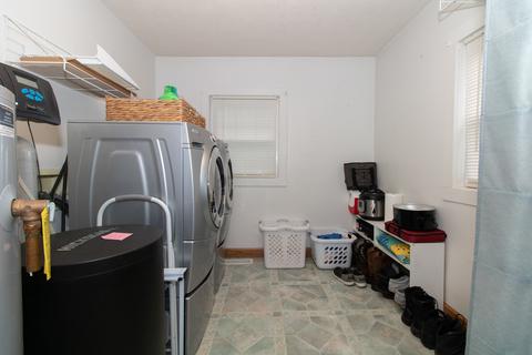 507 E Cherry St, Le Roy, IL 61752 photo 20