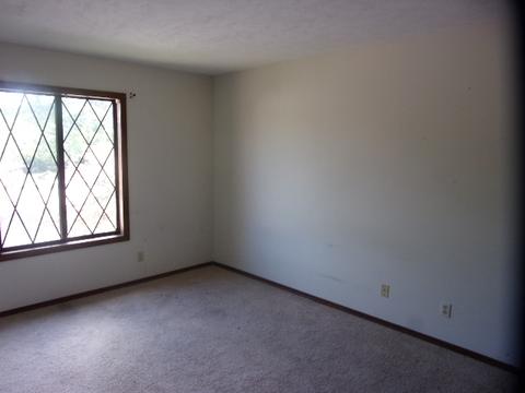 2002 Tracy Dr #6, Bloomington, IL 61704 photo 8