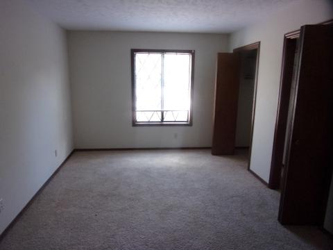 2002 Tracy Dr #6, Bloomington, IL 61704 photo 11