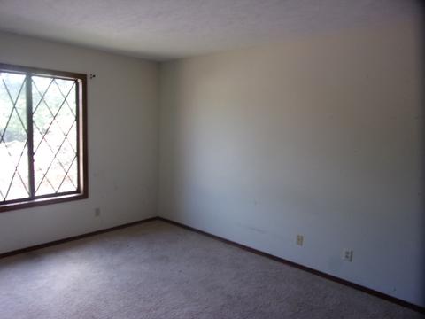 2002 Tracy Dr #6, Bloomington, IL 61704 photo 9
