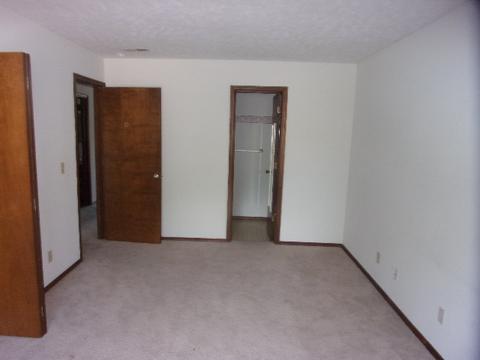 2002 Tracy Dr #6, Bloomington, IL 61704 photo 12