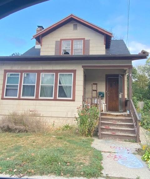 211 E 7th St, Dixon, IL 61021 photo 1