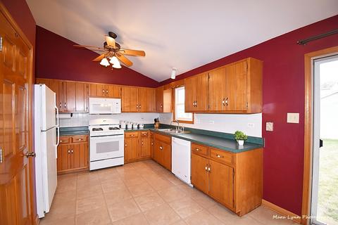 2813 Ruth Fitzgerald Dr, Plainfield, IL 60544 photo 11