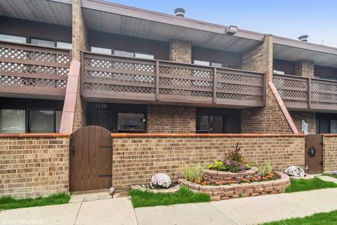 1109 Kenneth Cir, Elgin, IL 60120 photo 1