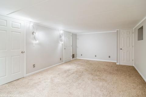 1109 Kenneth Cir, Elgin, IL 60120 photo 14