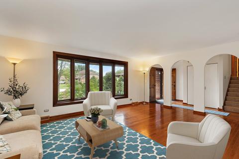 9 S555 Allison Ct, Willowbrook, IL 60527 photo 4