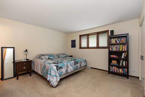 9 S555 Allison Ct, Willowbrook, IL 60527 photo 11