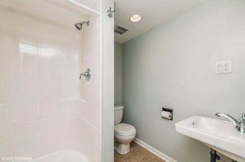 3013 Terry Ln, Broadview, IL 60155 photo 9