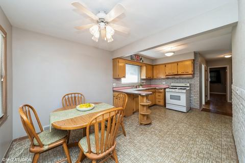 3013 Terry Ln, Broadview, IL 60155 photo 6