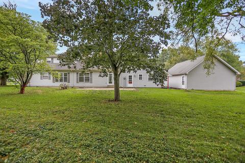 506 E Main St, Tolono, IL 61880 photo 6