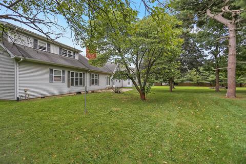 506 E Main St, Tolono, IL 61880 photo 5