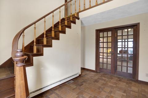 506 E Main St, Tolono, IL 61880 photo 13