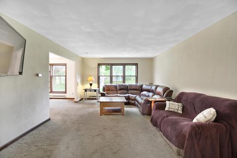 506 E Main St, Tolono, IL 61880 photo 14