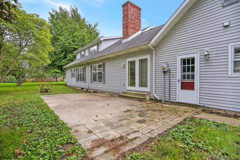 506 E Main St, Tolono, IL 61880 photo 7