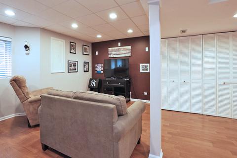 233 Bay Dr, Itasca, IL 60143 photo 25