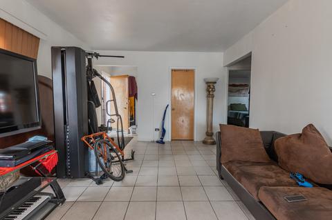 6740 26th St, Berwyn, IL 60402 photo 11