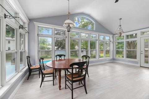 815 James Ct, Wheaton, IL 60189 photo 10