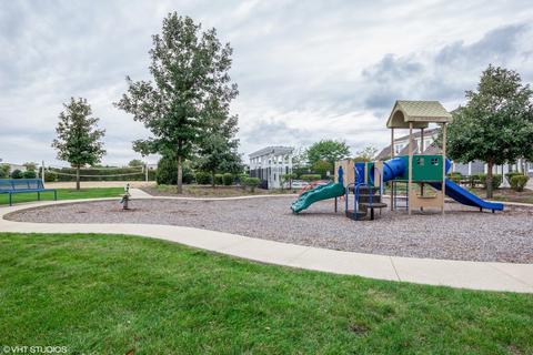 418 Shadow Ct, Oswego, IL 60543 photo 22