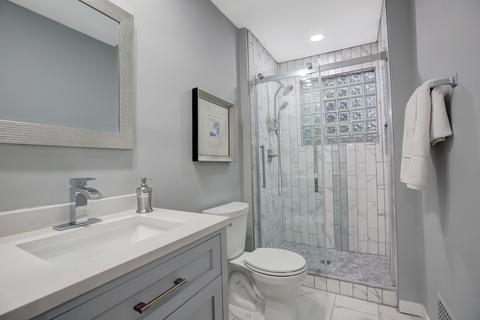 312 E Golf Rd, Des Plaines, IL 60016 photo 16