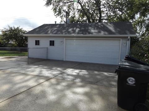6953 W Olympic Dr, Bridgeview, IL 60455 photo 12